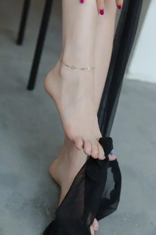丝足御姐 - Sia不吃鱼